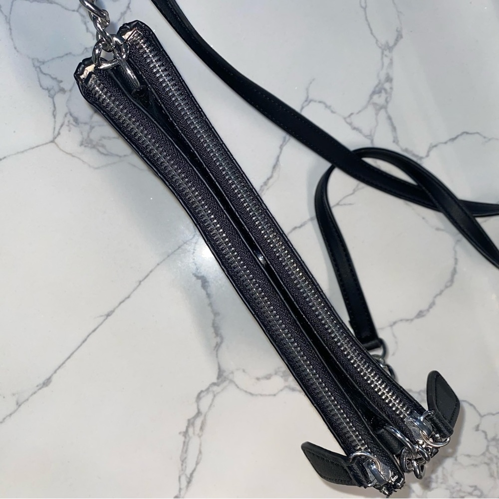 Guess Black Crossbody Bag Purse - Picture 3 of 10